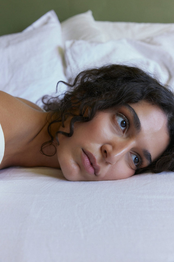 Best Pajamas for Hot Flashes in 2026: Tested for Menopausal Sleep